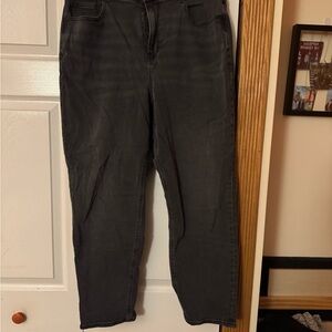 American Eagle Outfitters Dark Gray Curvy Mom Jeans